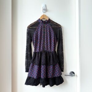 Bebe Long Sleeve Lace Open Back tiered skirt floral mini dress